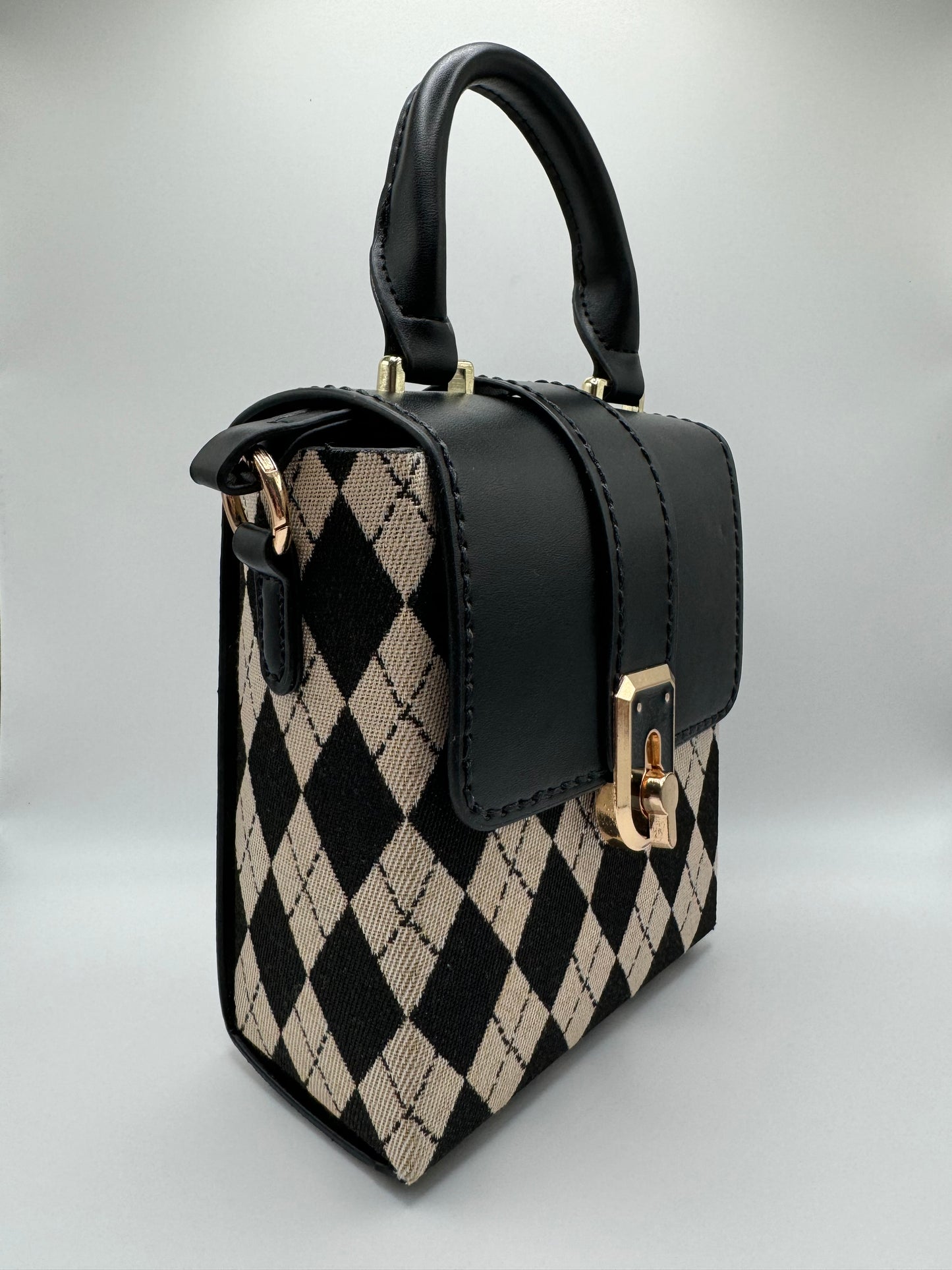 Argyle Pattern Crossbody Bag